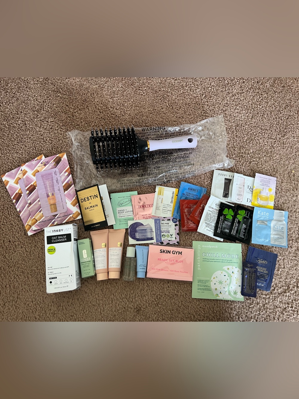 Assorted Women’s Skincare Sample Kit - 27 piece with conair brush